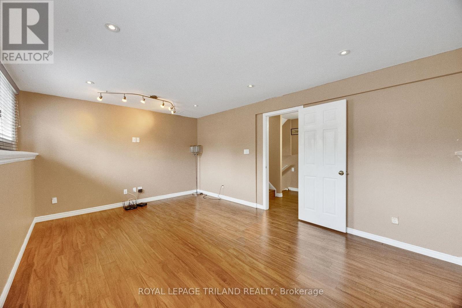 78 LOGGERS GROVE - Image 31
