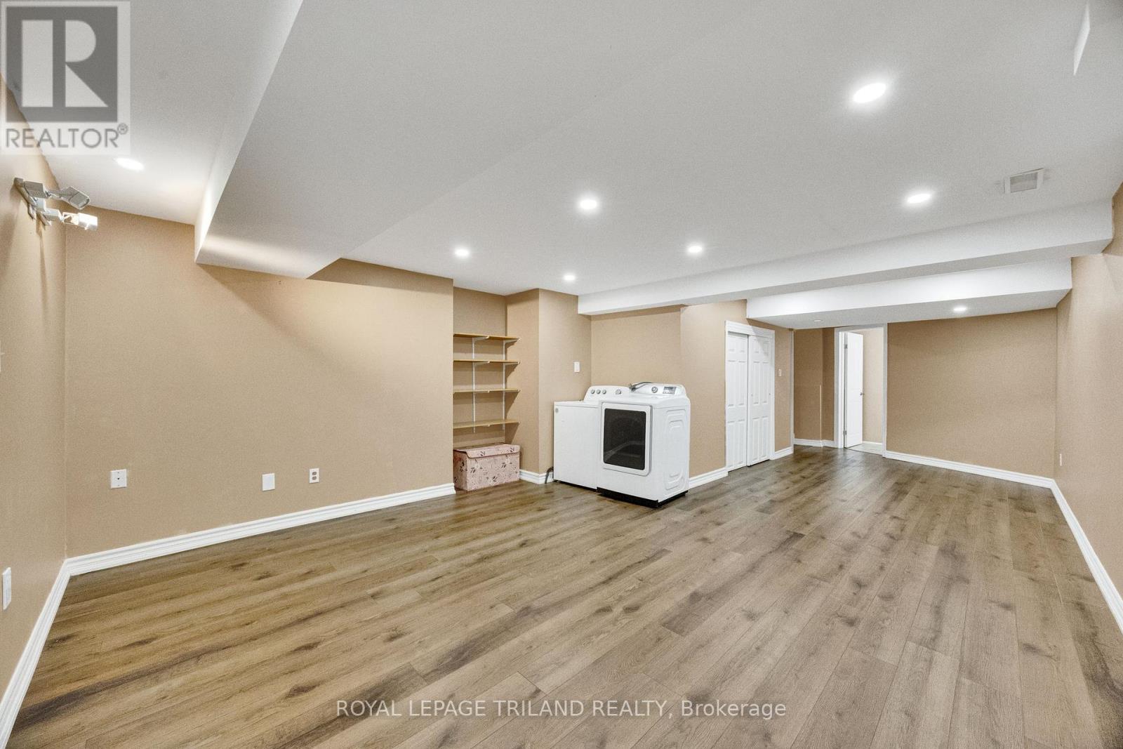 78 LOGGERS GROVE - Image 38