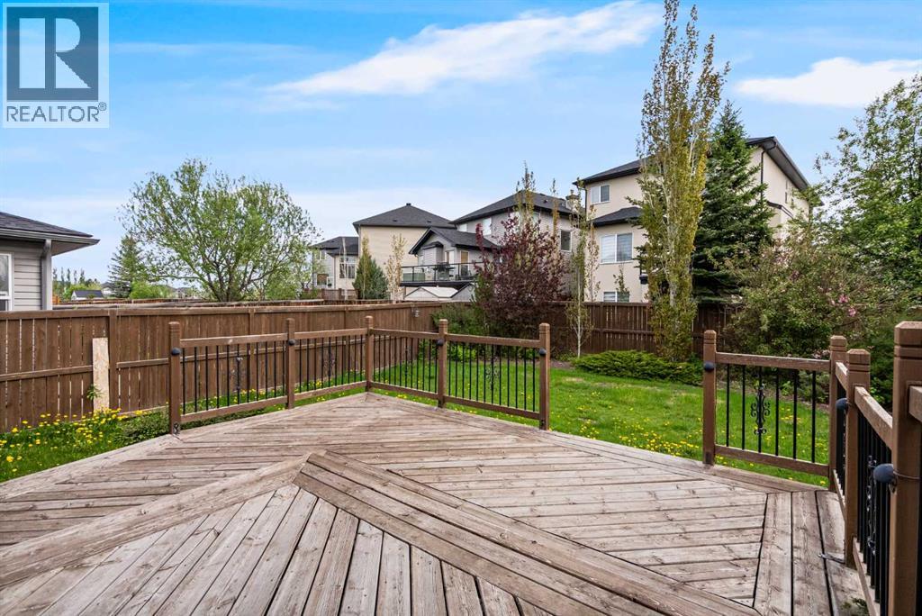 34 Kincora Drive NW - 36