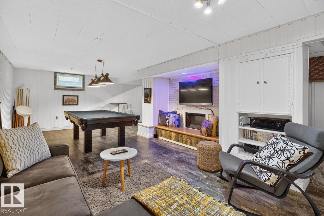 7724 97 AV NW - 27