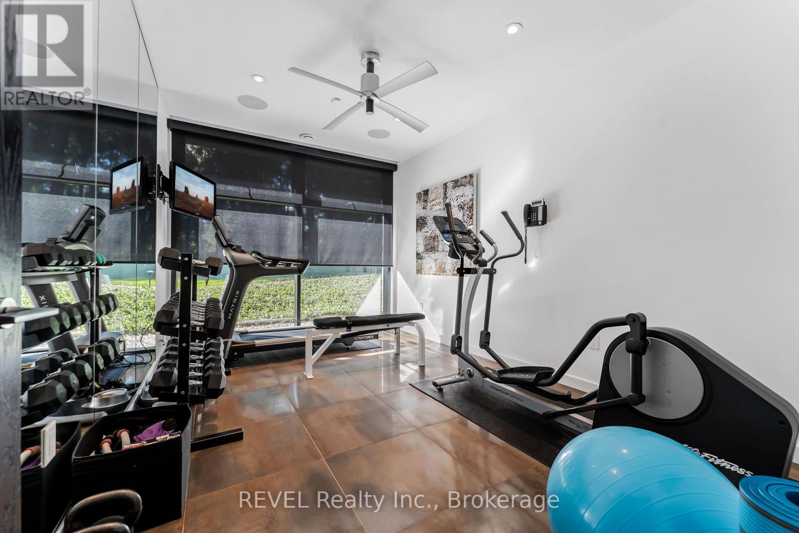 250 CANBORO ROAD - 40