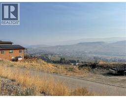595 Vineyard Way N Unit# 33, Vernon, BC V1H2M2 Photo 12