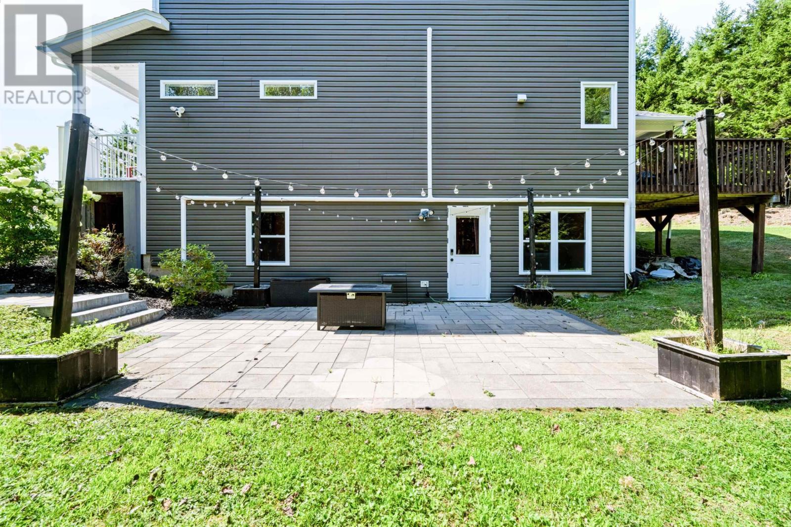 27 Bree Lane - 38