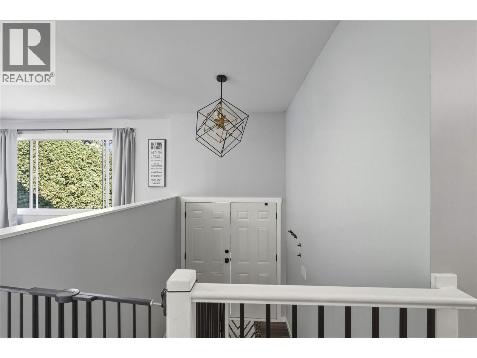 3922 21 Avenue - Image 4