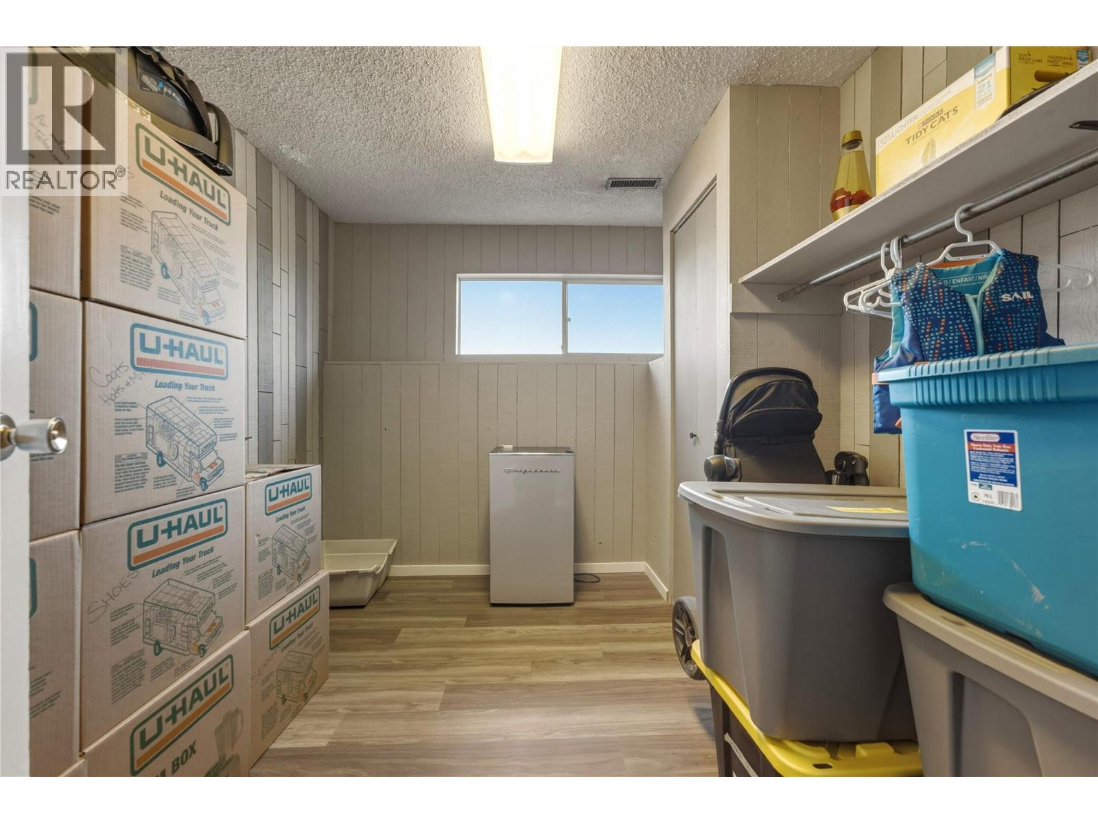 3922 21 Avenue - Image 35