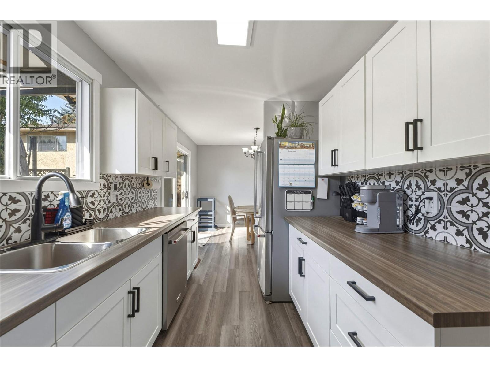 3922 21 Avenue - Image 13