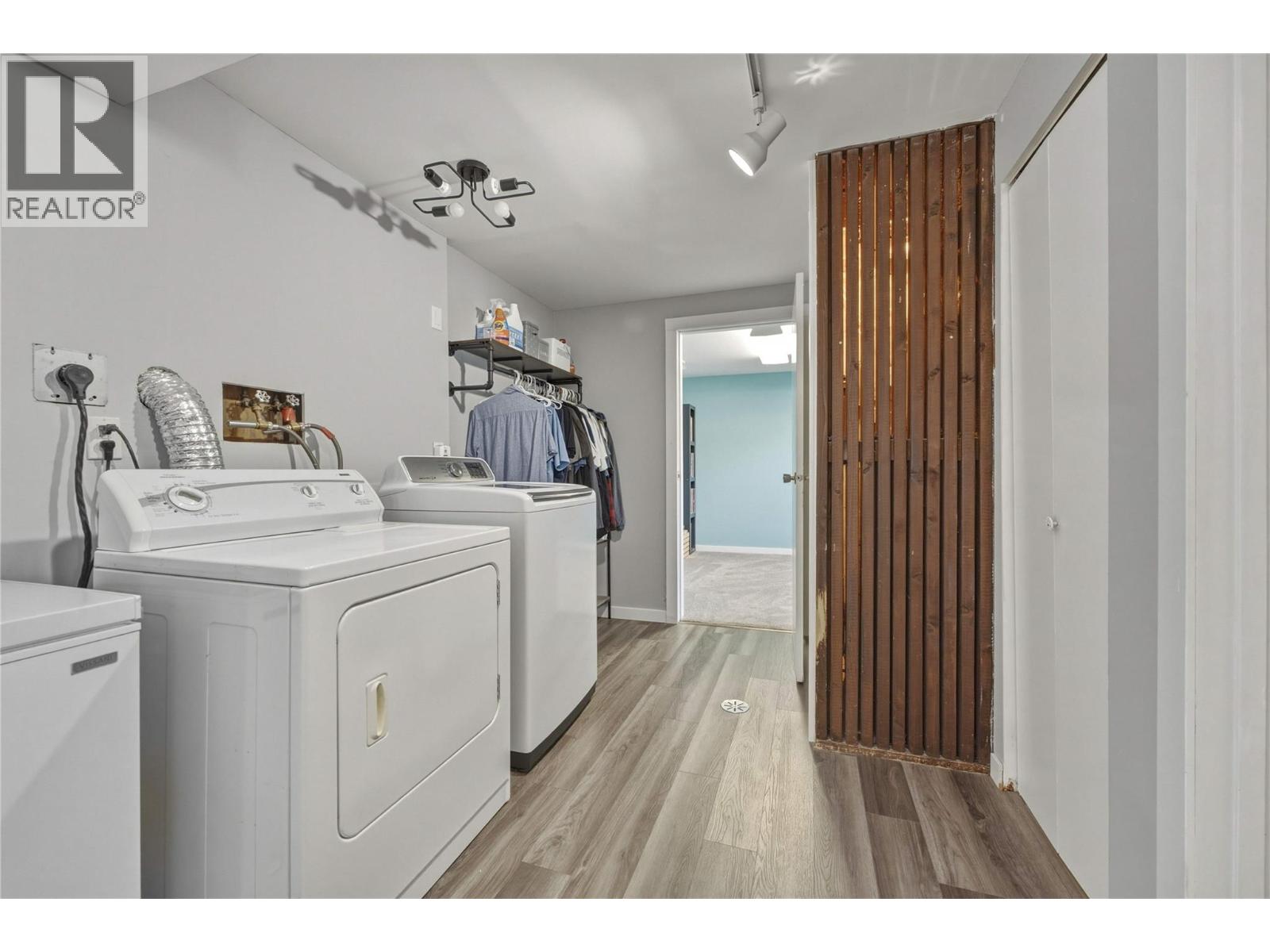 3922 21 Avenue - Image 28