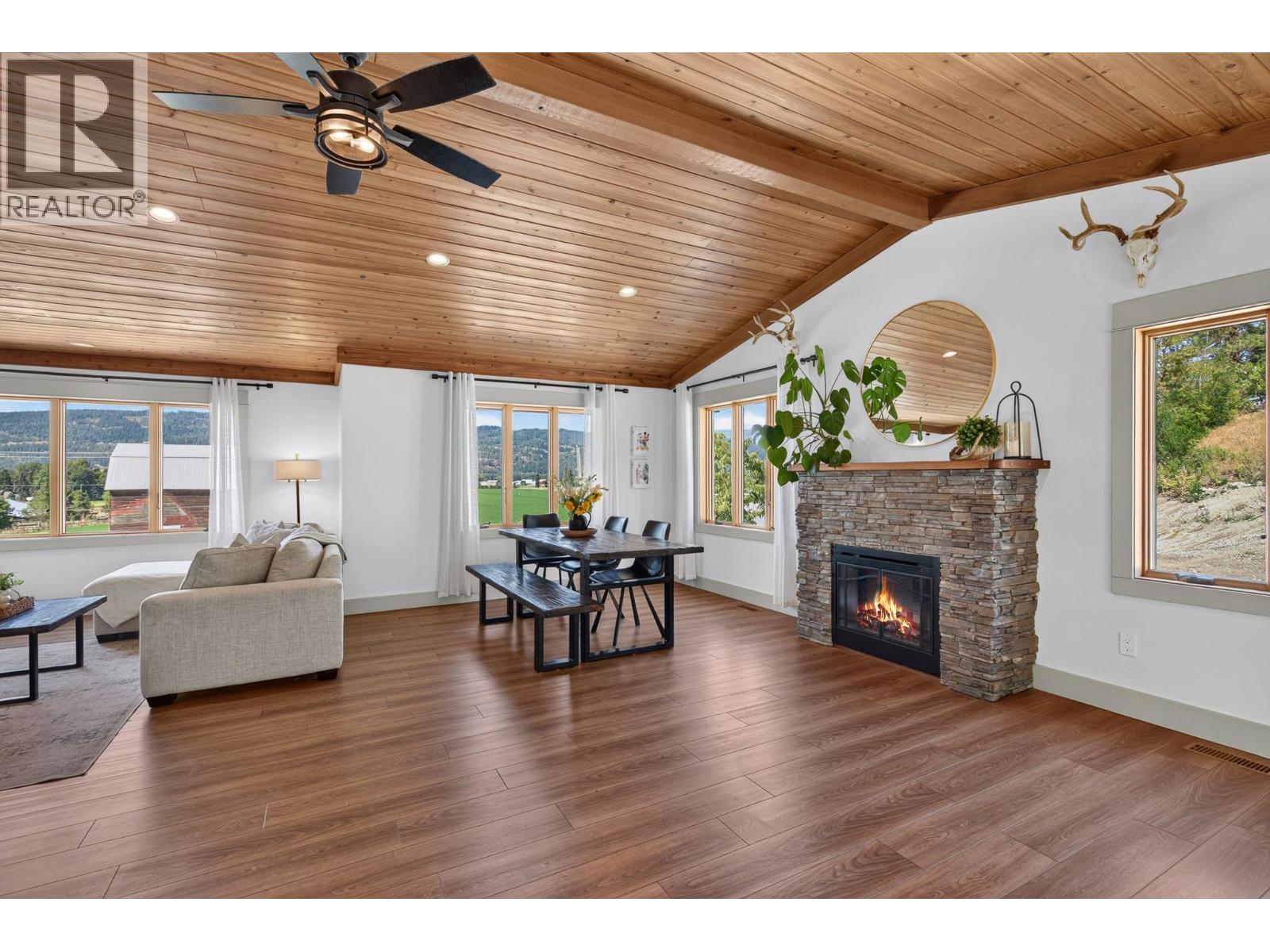 211 Enderby Grindrod Road, Enderby