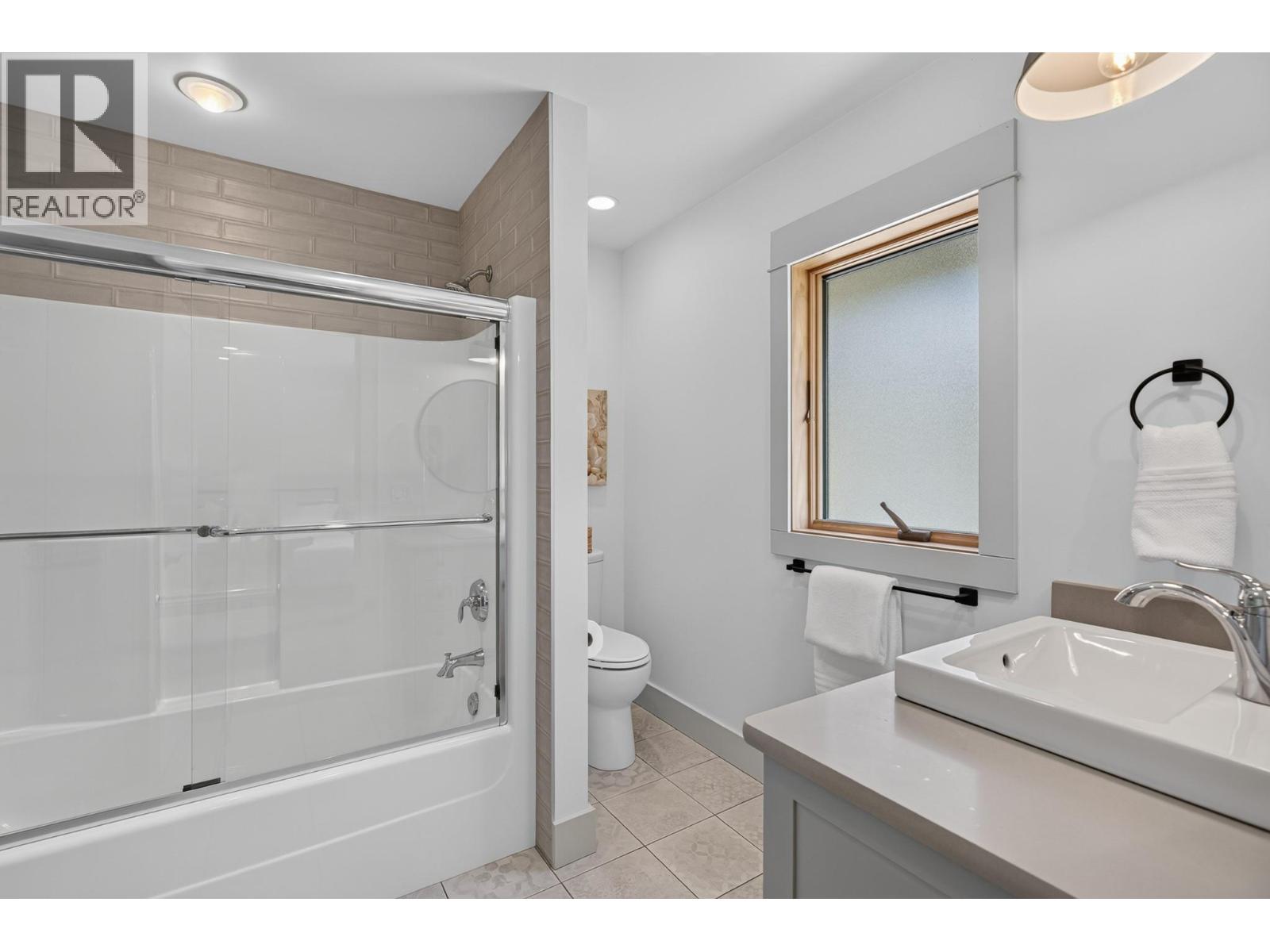 211 Enderby Grindrod Road - 81
