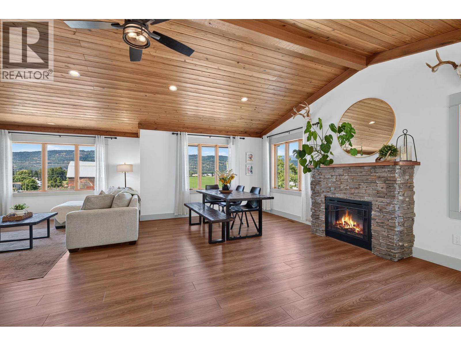 211 Enderby Grindrod Road, Enderby