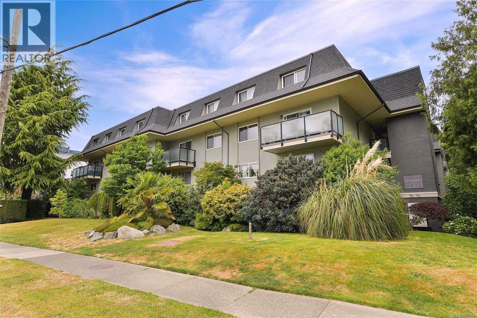 #44 840 Craigflower Rd - Image 12