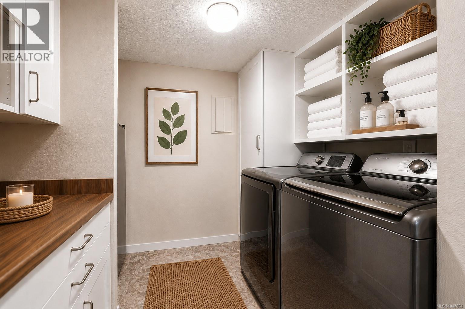 #44 840 Craigflower Rd - Image 3