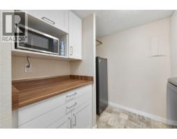 44 840 Craigflower Rd, Esquimalt, BC V9A2X1 Photo 23