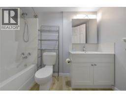 44 840 Craigflower Rd, Esquimalt, BC V9A2X1 Photo 35