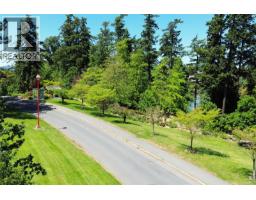 44 840 Craigflower Rd, Esquimalt, BC V9A2X1 Photo 44