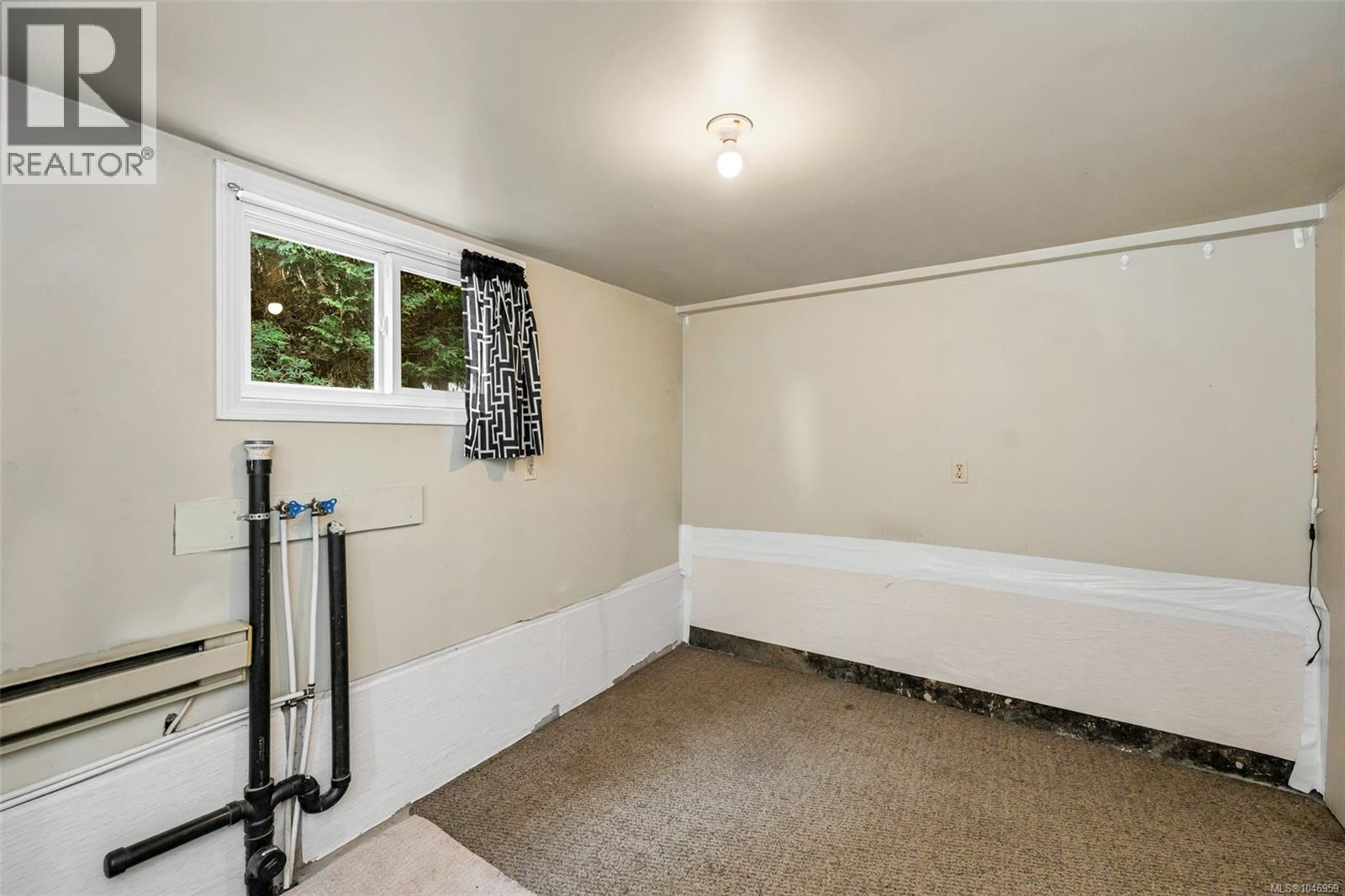3107 Harriet Rd - Image 32