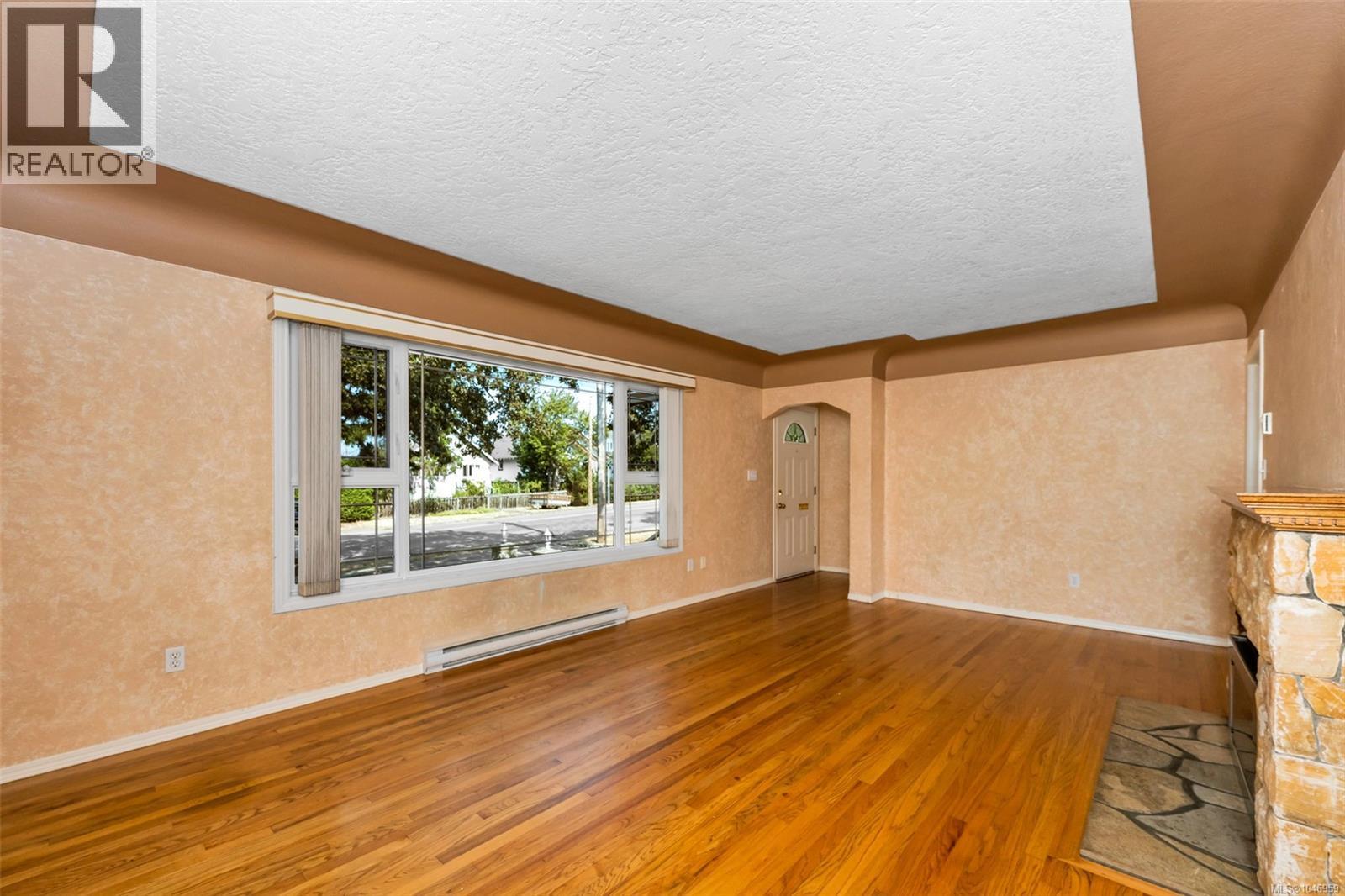 3107 Harriet Rd - Image 4