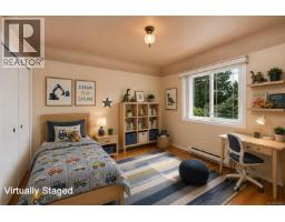 Entrance - 3107 Harriet Rd, Victoria, BC V9A1T7 Photo 9