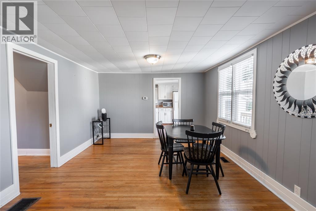 223 King STREET - 7
