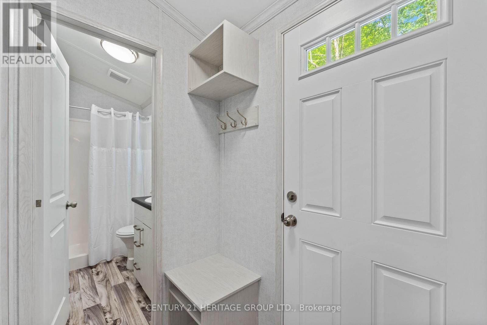 ##4 202 HIDDEN GLEN ROAD - 17