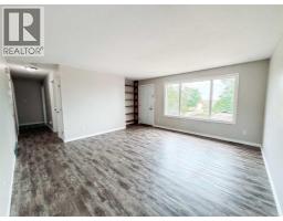5104 46 Avenue, Spirit River, AB T0H3G0 Photo 8