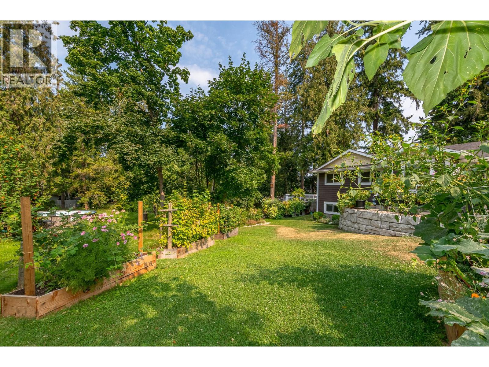 2651 Okanagan Avenue NE - Image 14