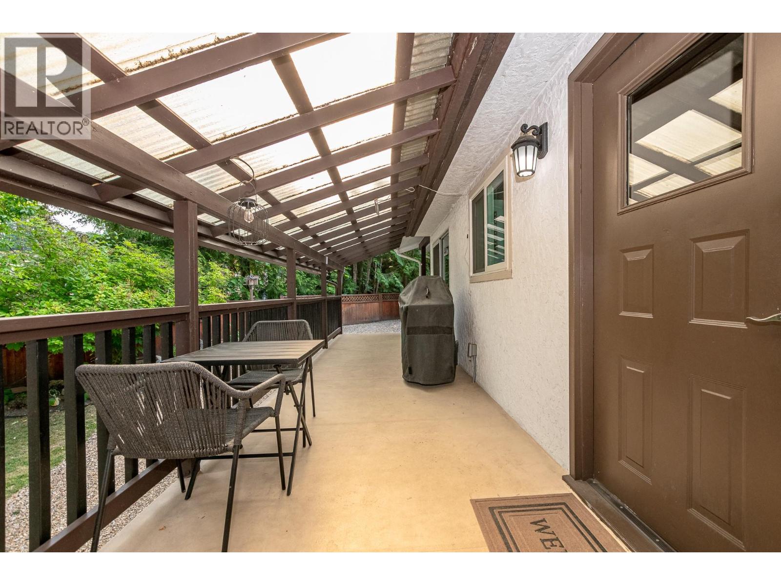 2651 Okanagan Avenue NE - 37