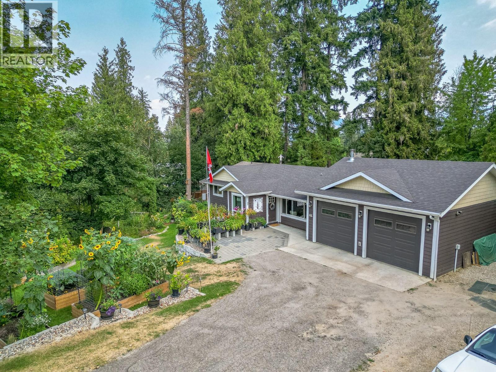 2651 Okanagan Avenue NE - Image 4