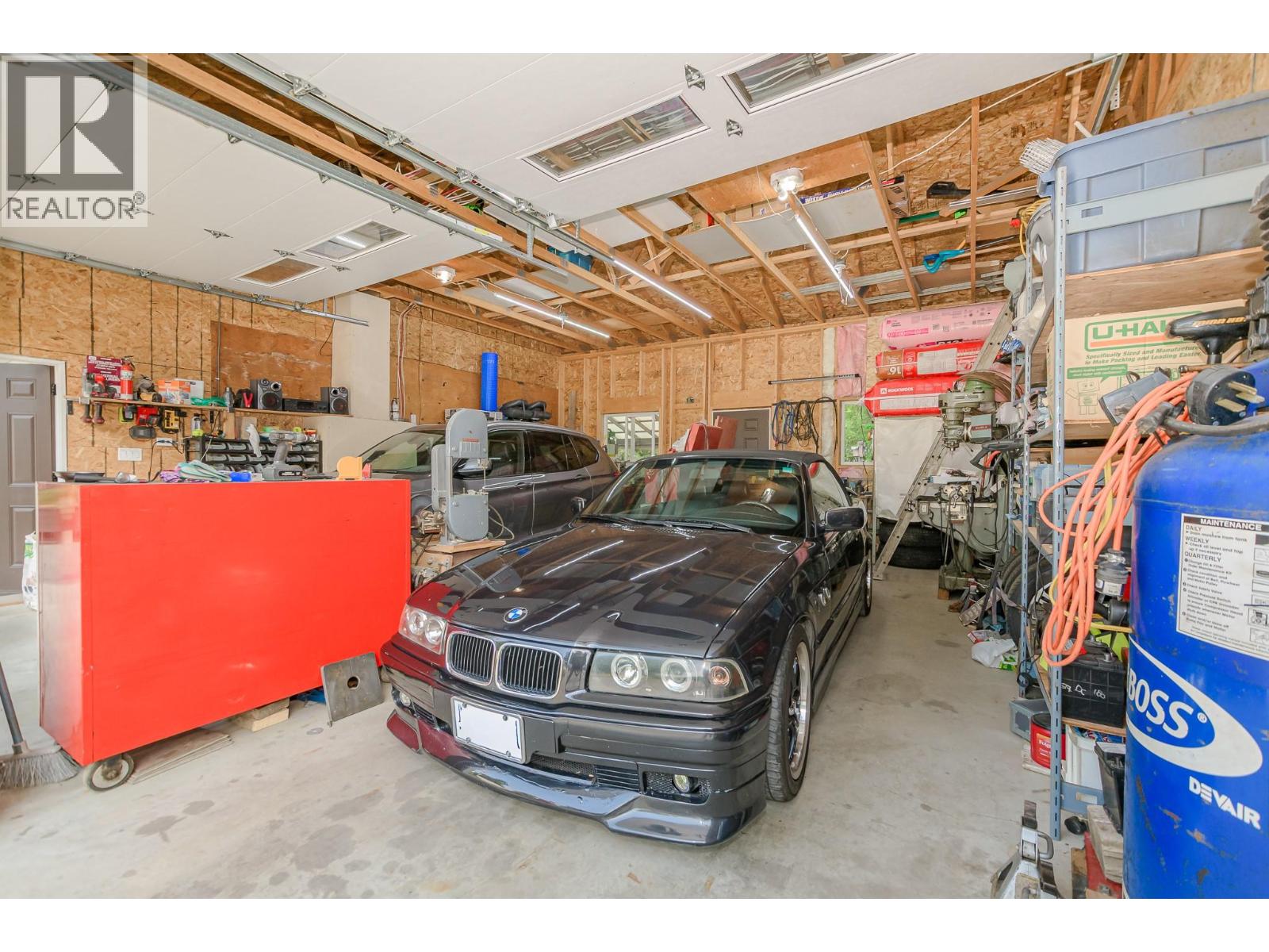 2651 Okanagan Avenue NE - 50
