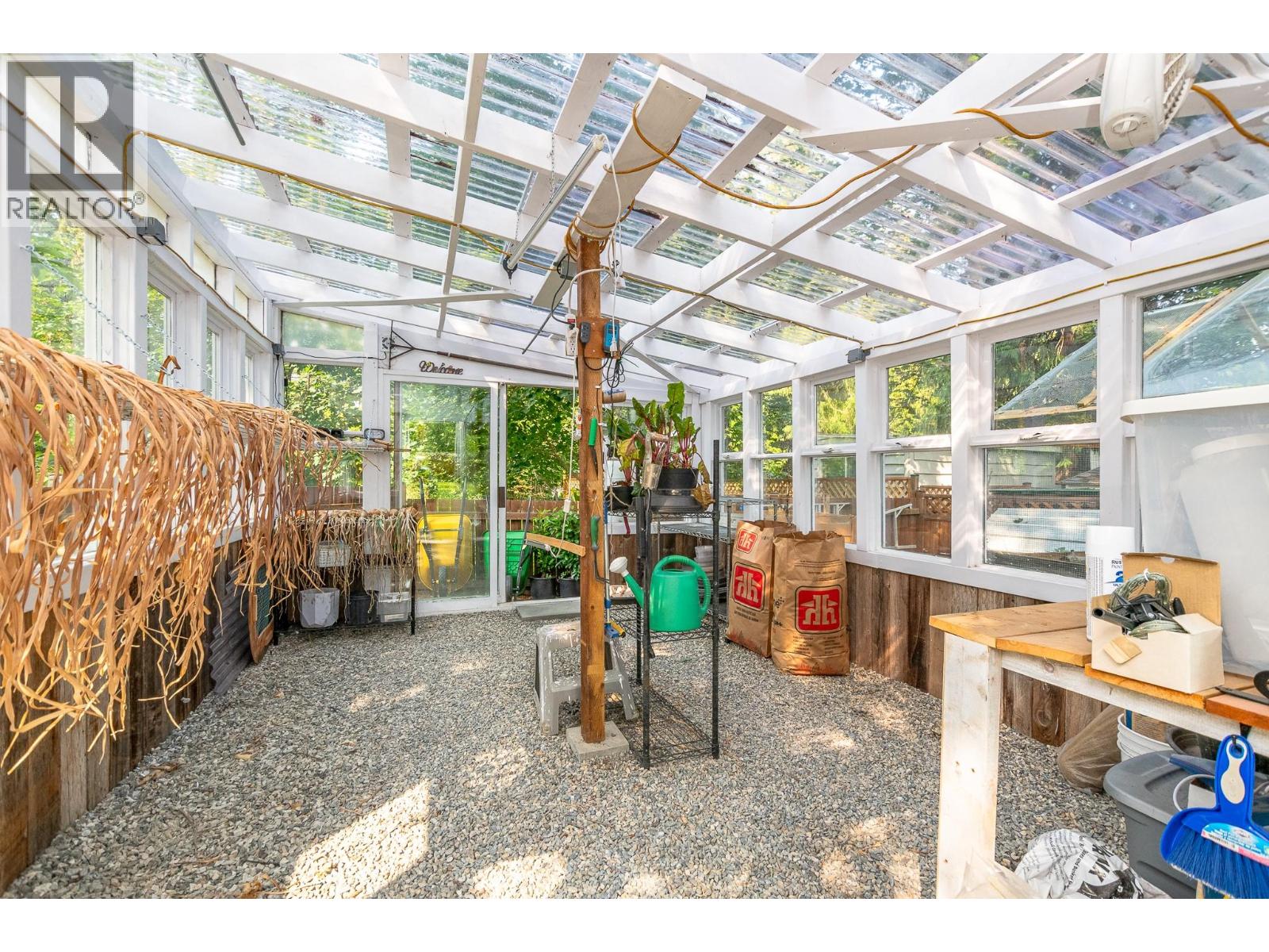 2651 Okanagan Avenue NE - Image 61