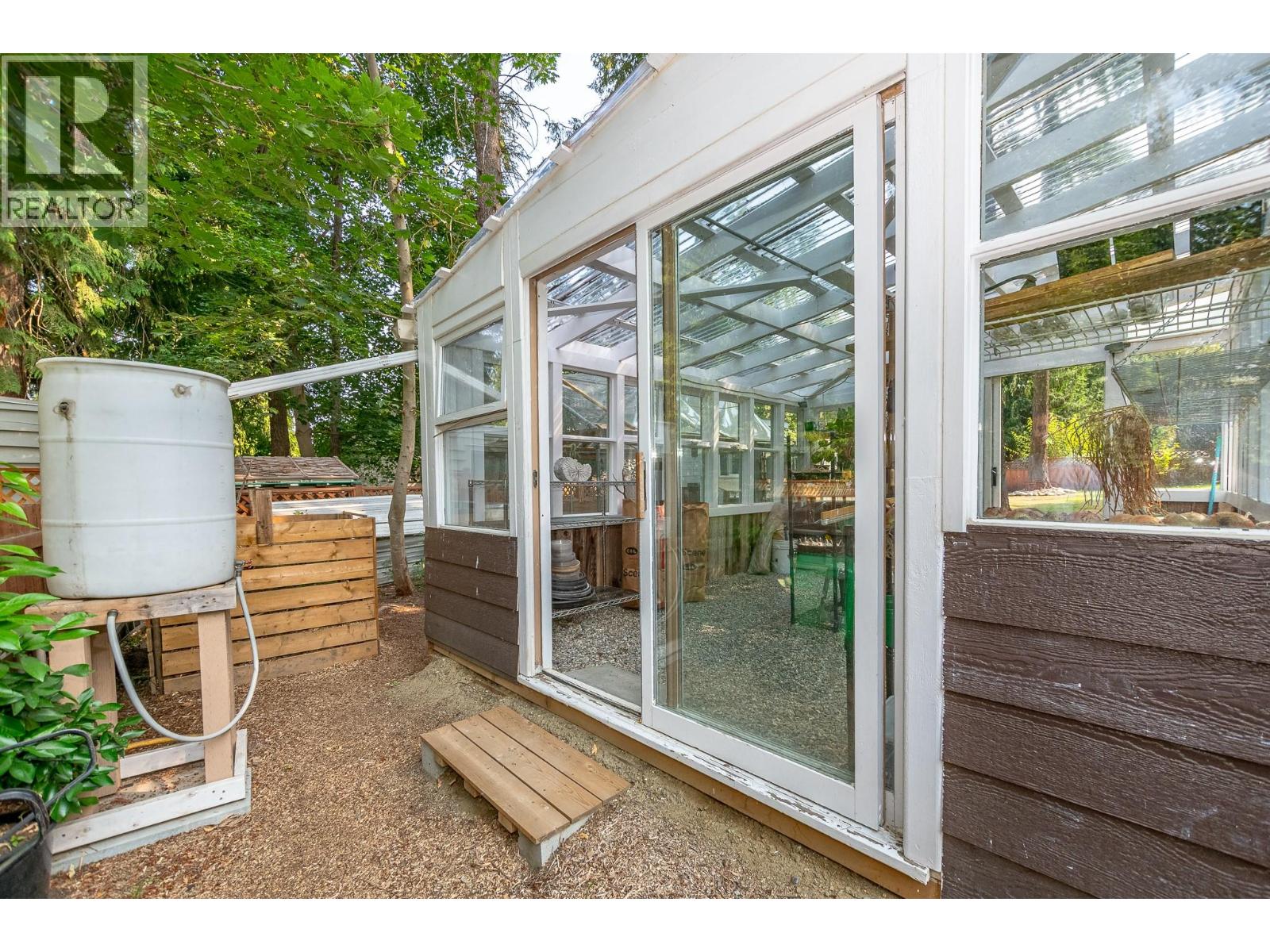 2651 Okanagan Avenue NE - Image 62