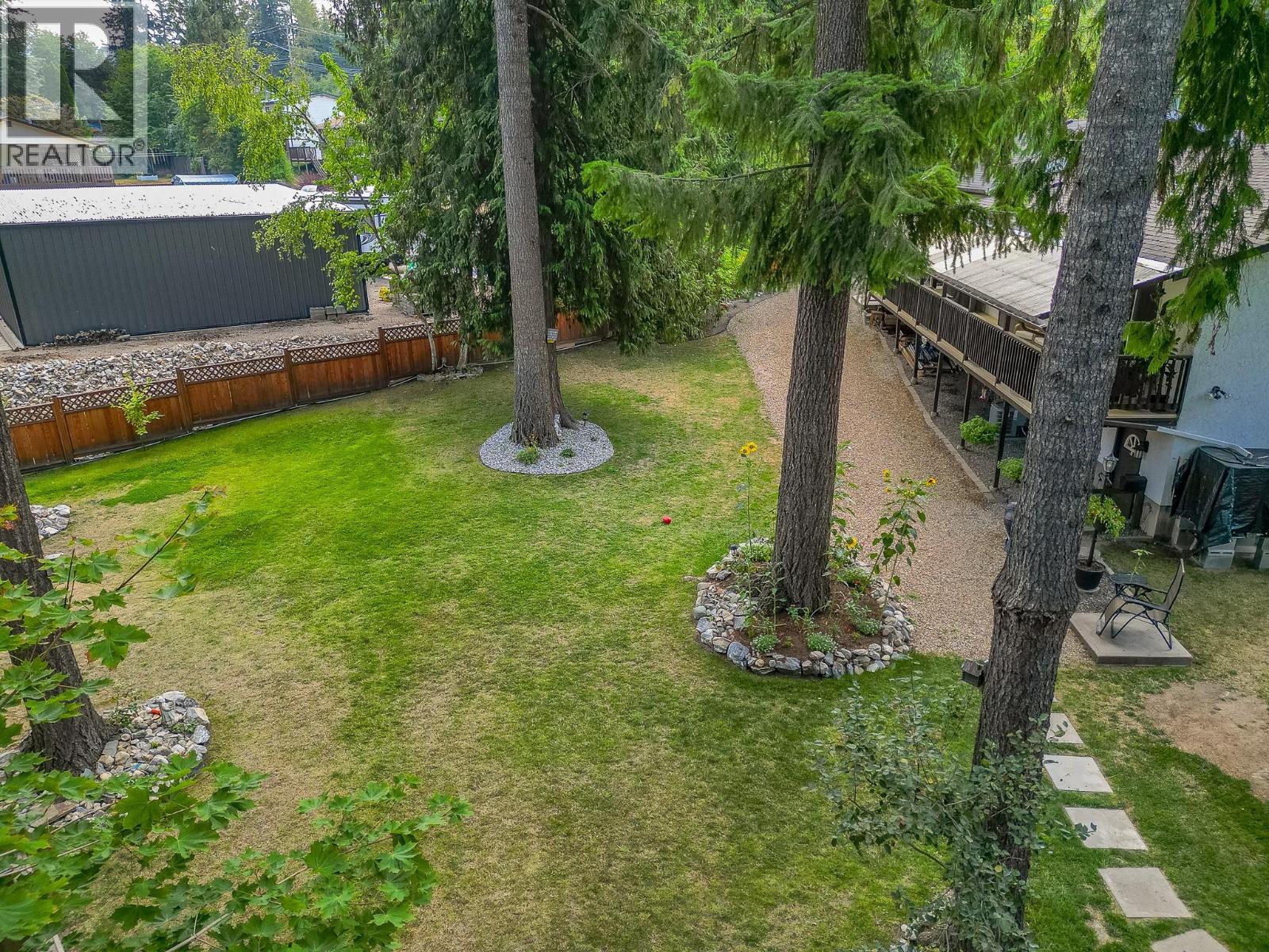 2651 Okanagan Avenue NE - 76