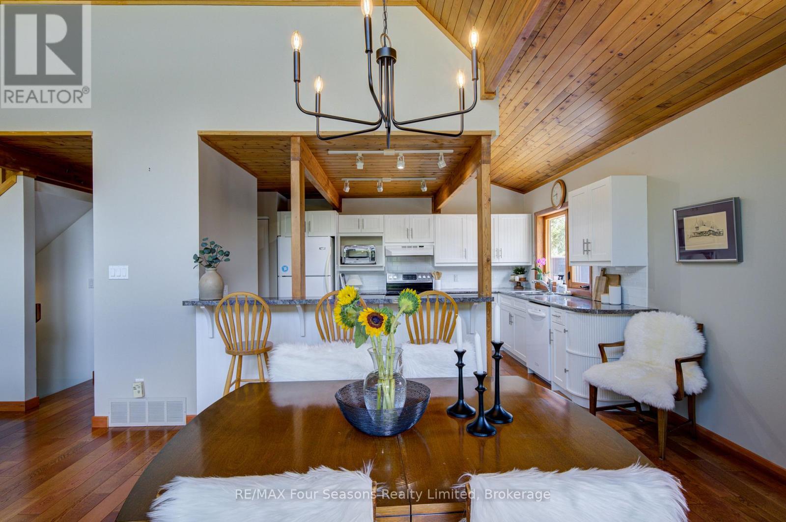 141 JOZO WEIDER BOULEVARD - 22