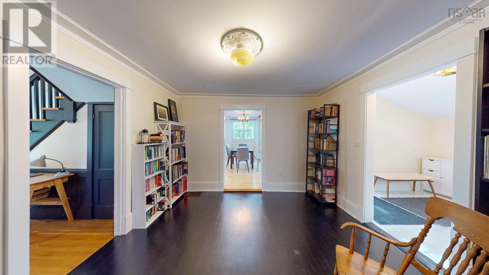 215 Main Street - 15