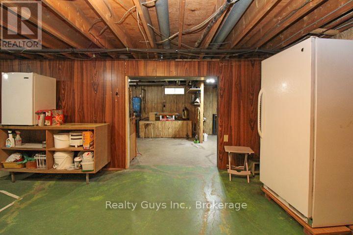 2356 DEER BAY ROAD - Image 45