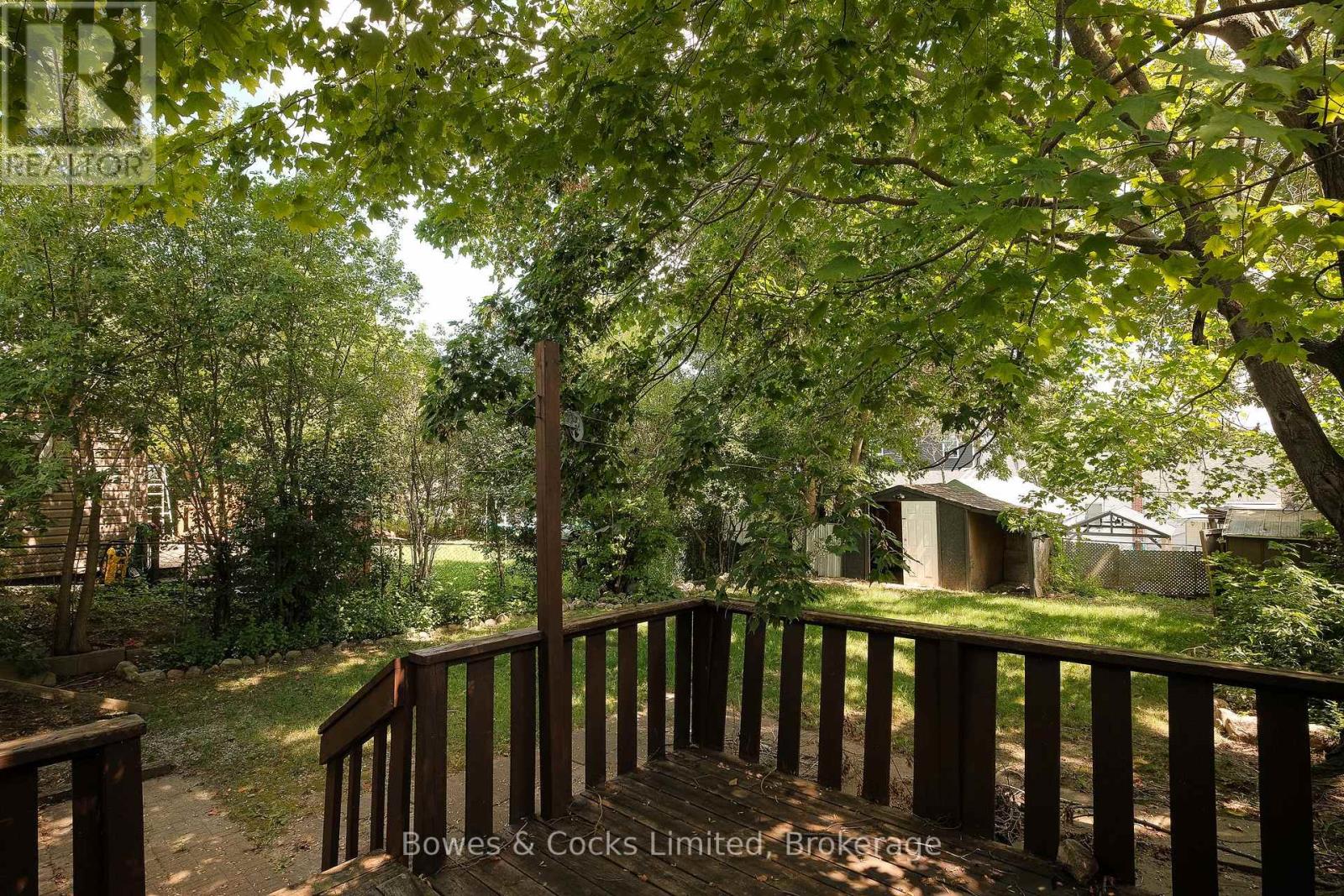 664 PARK STREET N - 22