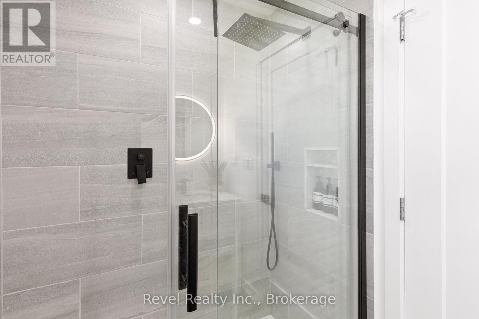 25 RIVERVIEW ROAD - Image 19