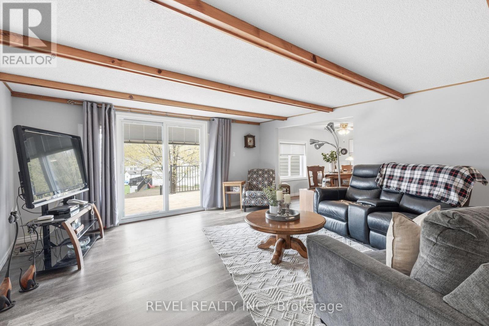 106 COLDSTREAM ROAD - Image 14