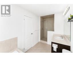 895 Kicking Horse Path, Oshawa, ON L1J0B4 Photo 10