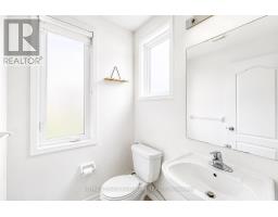 895 Kicking Horse Path, Oshawa, ON L1J0B4 Photo 9