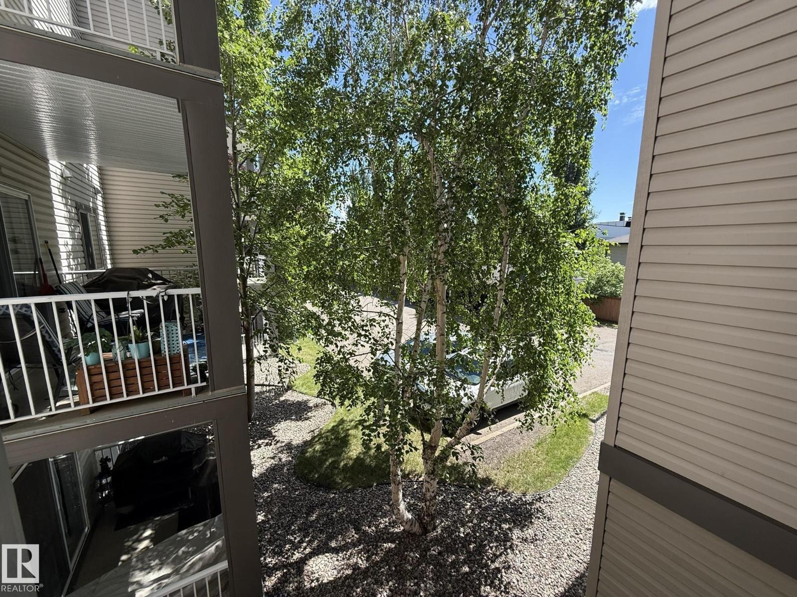 #205 3425 19 ST NW - 31