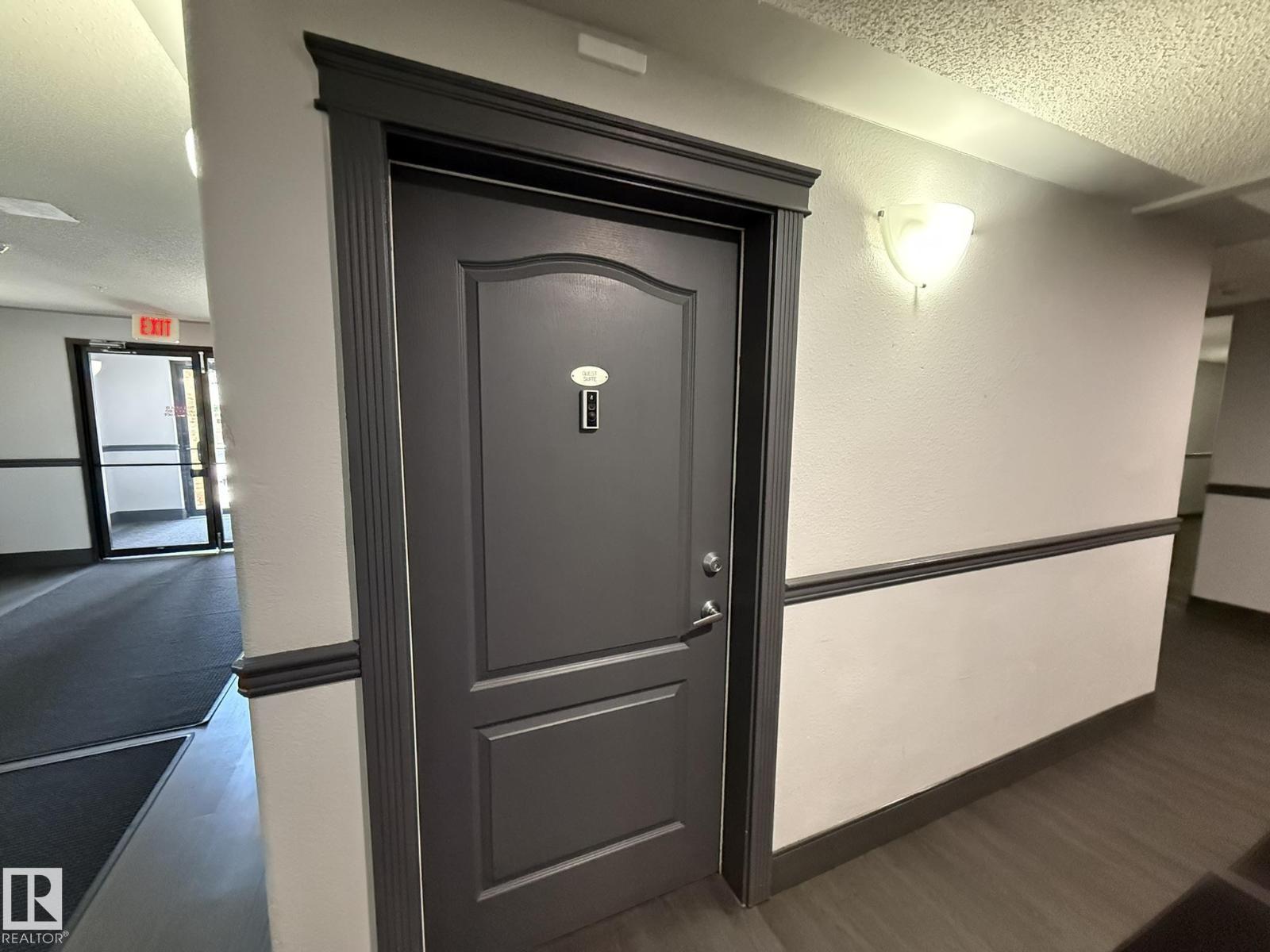 #205 3425 19 ST NW - Image 40