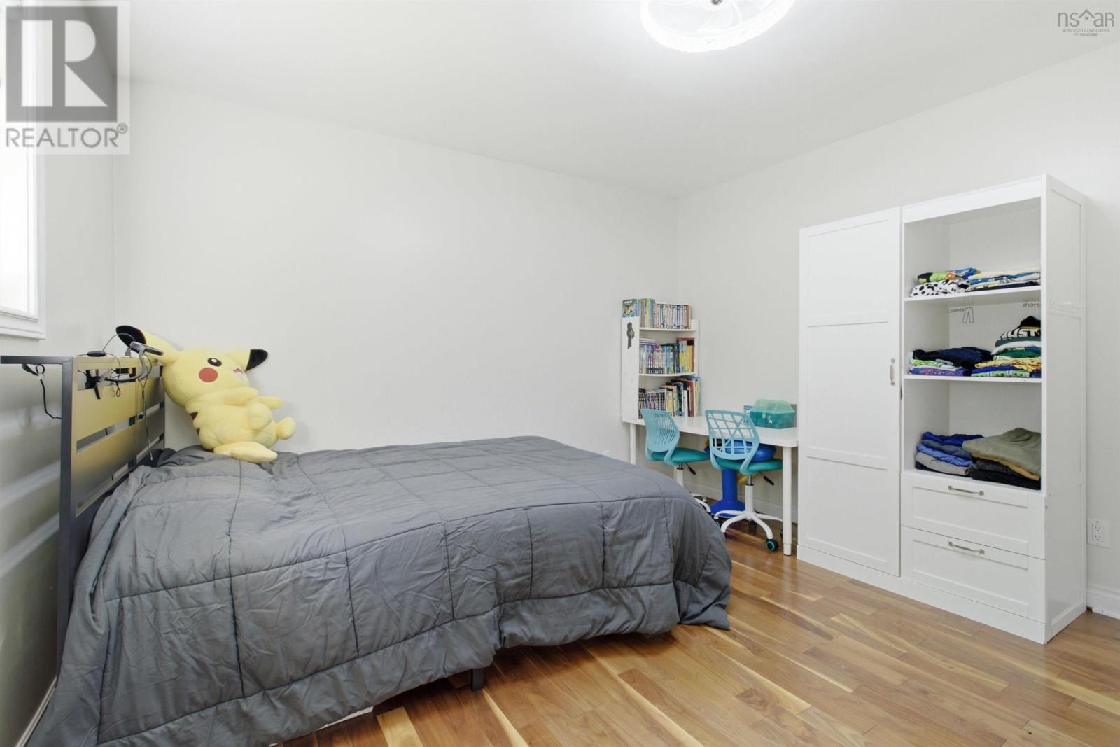Property 13 of 42 of 45 Rockcliffe Crescent
