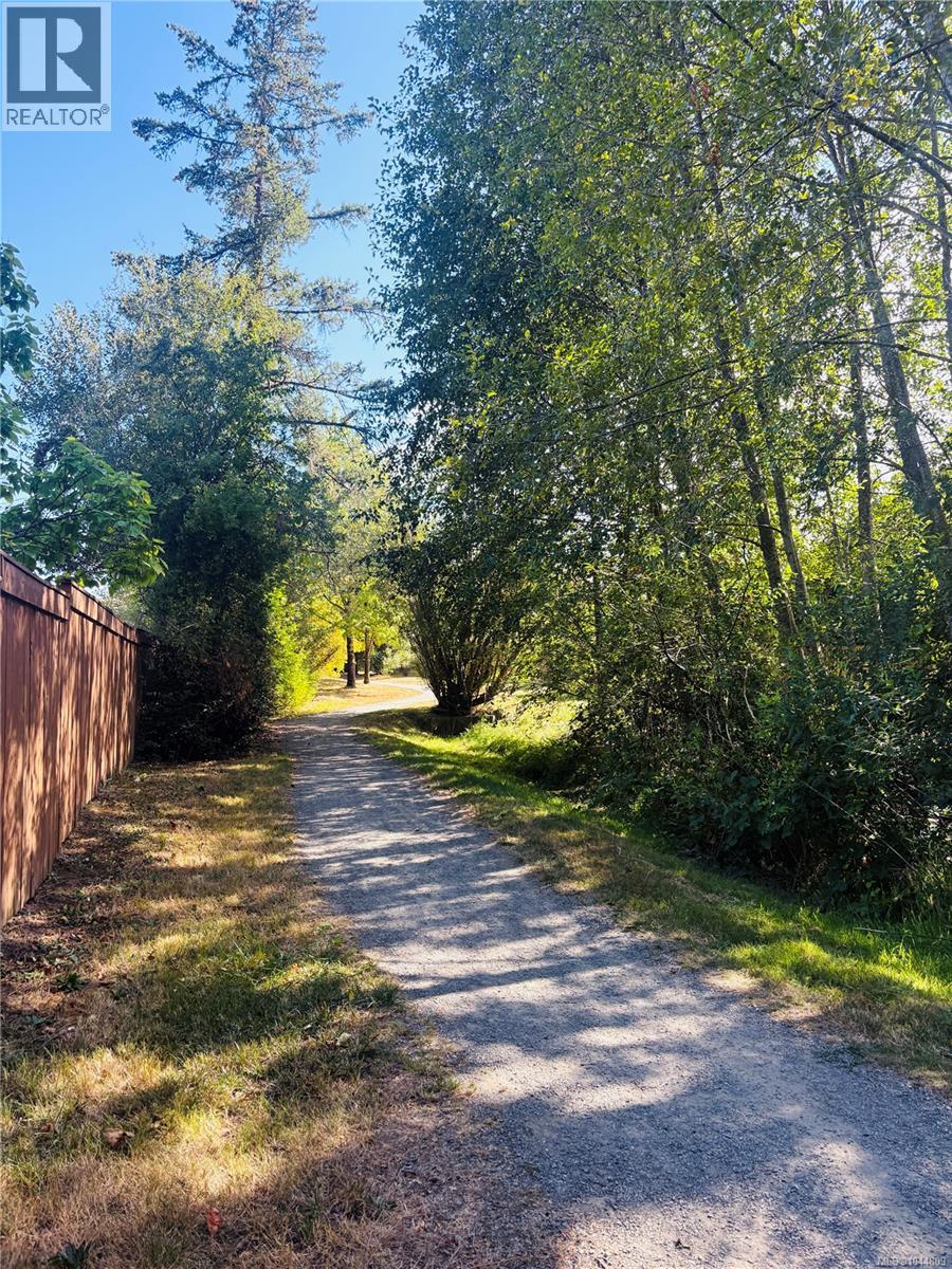 #3 6304 Lane Rd - 51