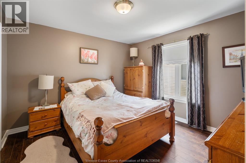 3883 Aristotle CRESCENT - Image 26