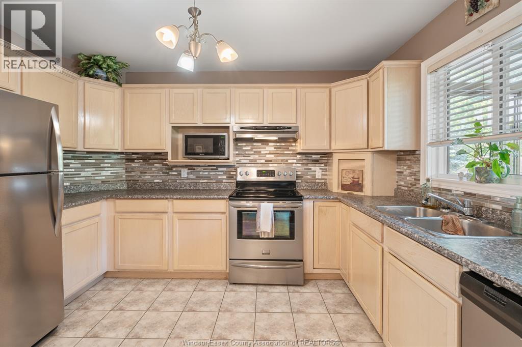 3883 Aristotle CRESCENT - Image 20