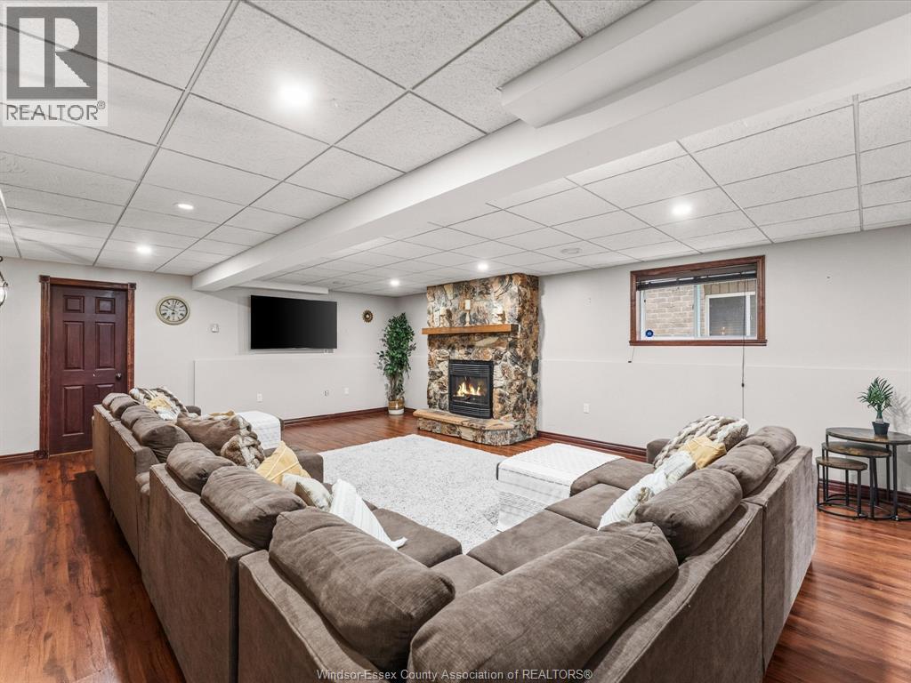 2408 WATERFORD AVENUE - Image 20