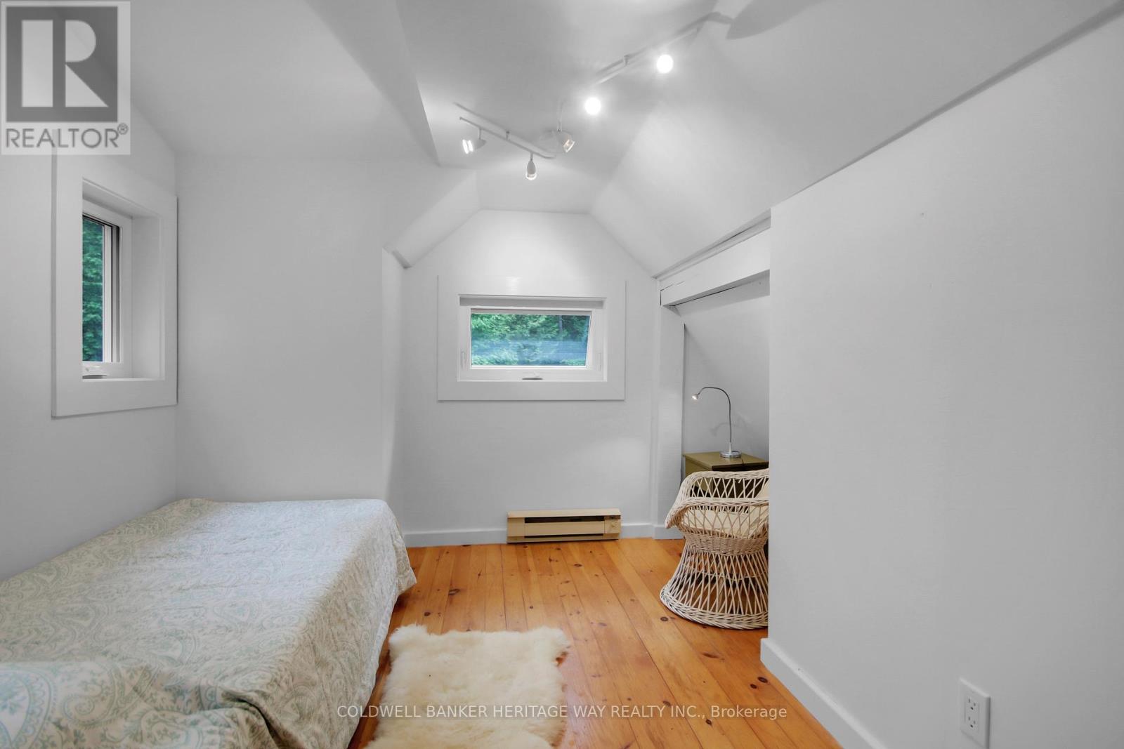 828 ASHBY ROAD - 27