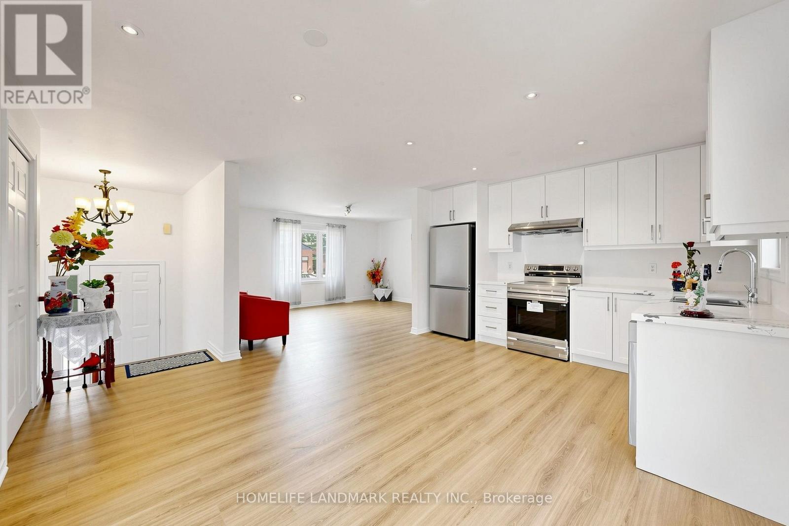 328 WINNIFRED DRIVE - 15