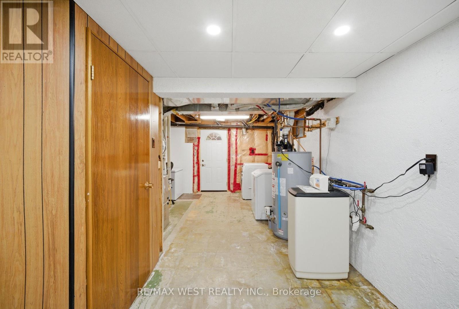 61 ANTIGUA DRIVE - Image 39